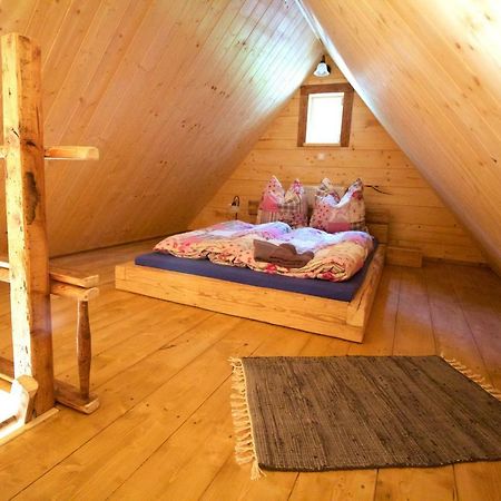 Ferienhaus Anno Dazumal, Wie Zu Opa'S Zeiten Klingenthal Eksteriør billede