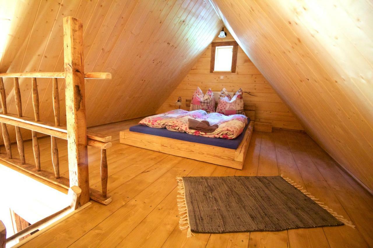 Ferienhaus Anno Dazumal, Wie Zu Opa'S Zeiten Klingenthal Eksteriør billede