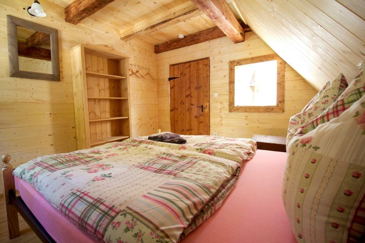 Ferienhaus Anno Dazumal, Wie Zu Opa'S Zeiten Klingenthal Eksteriør billede