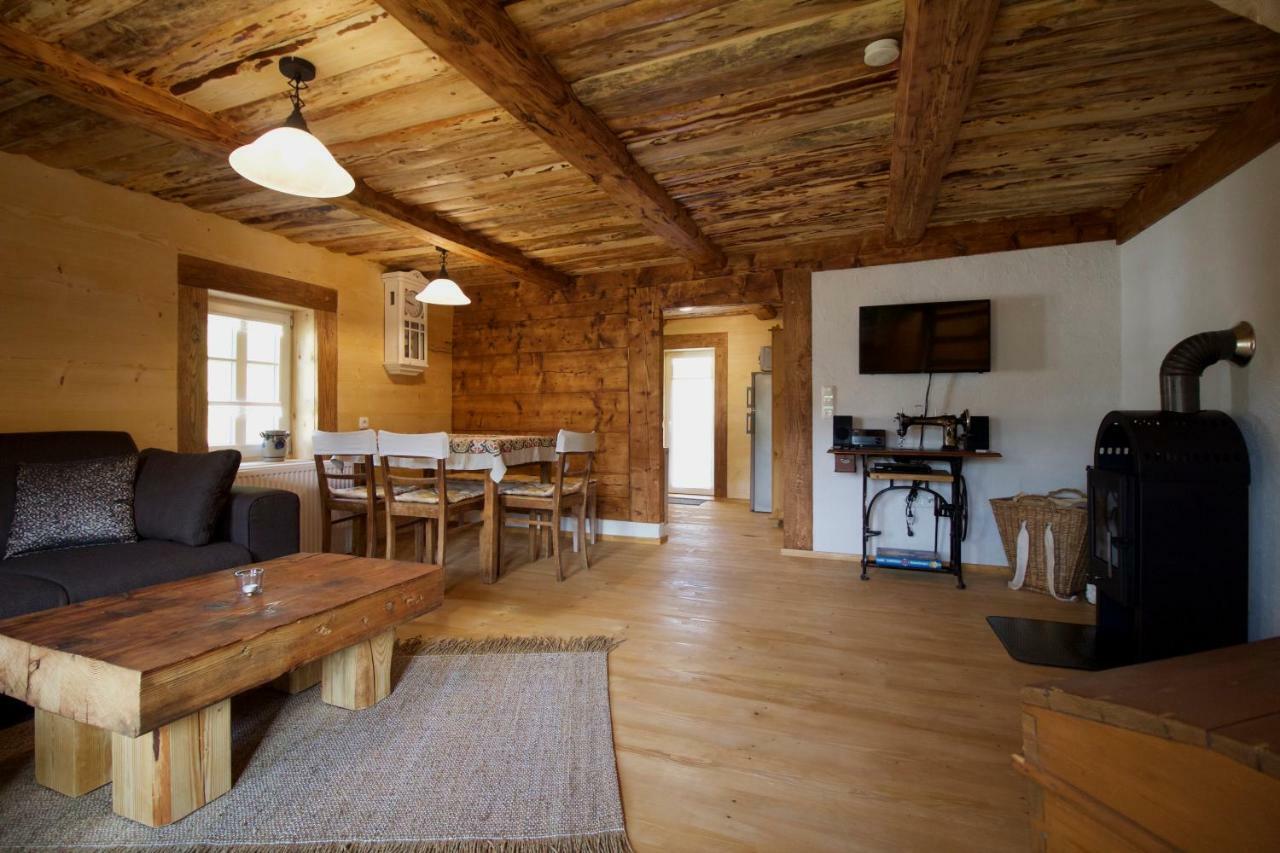 Ferienhaus Anno Dazumal, Wie Zu Opa'S Zeiten Klingenthal Eksteriør billede