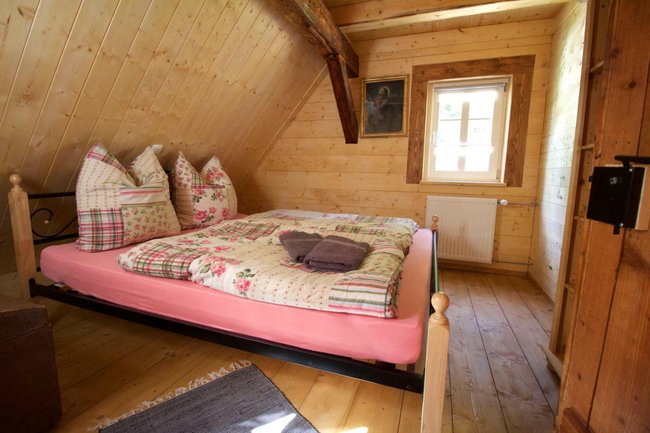 Ferienhaus Anno Dazumal, Wie Zu Opa'S Zeiten Klingenthal Eksteriør billede
