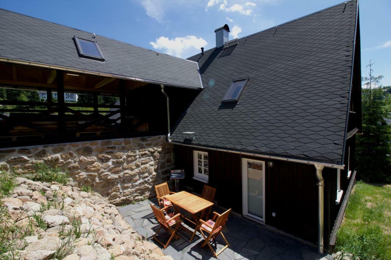 Ferienhaus Anno Dazumal, Wie Zu Opa'S Zeiten Klingenthal Eksteriør billede