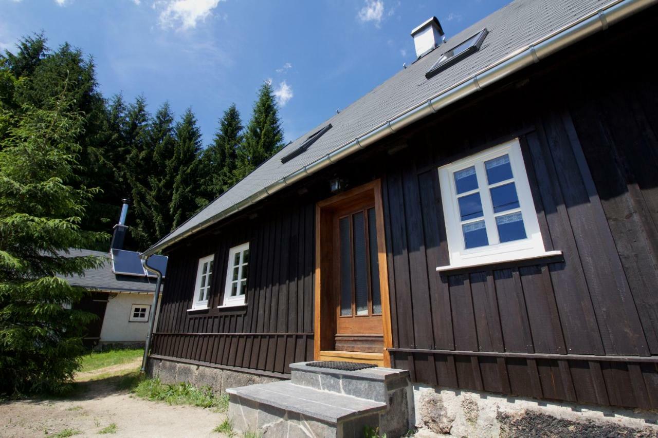 Ferienhaus Anno Dazumal, Wie Zu Opa'S Zeiten Klingenthal Eksteriør billede
