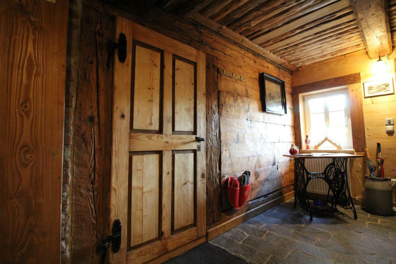 Ferienhaus Anno Dazumal, Wie Zu Opa'S Zeiten Klingenthal Eksteriør billede