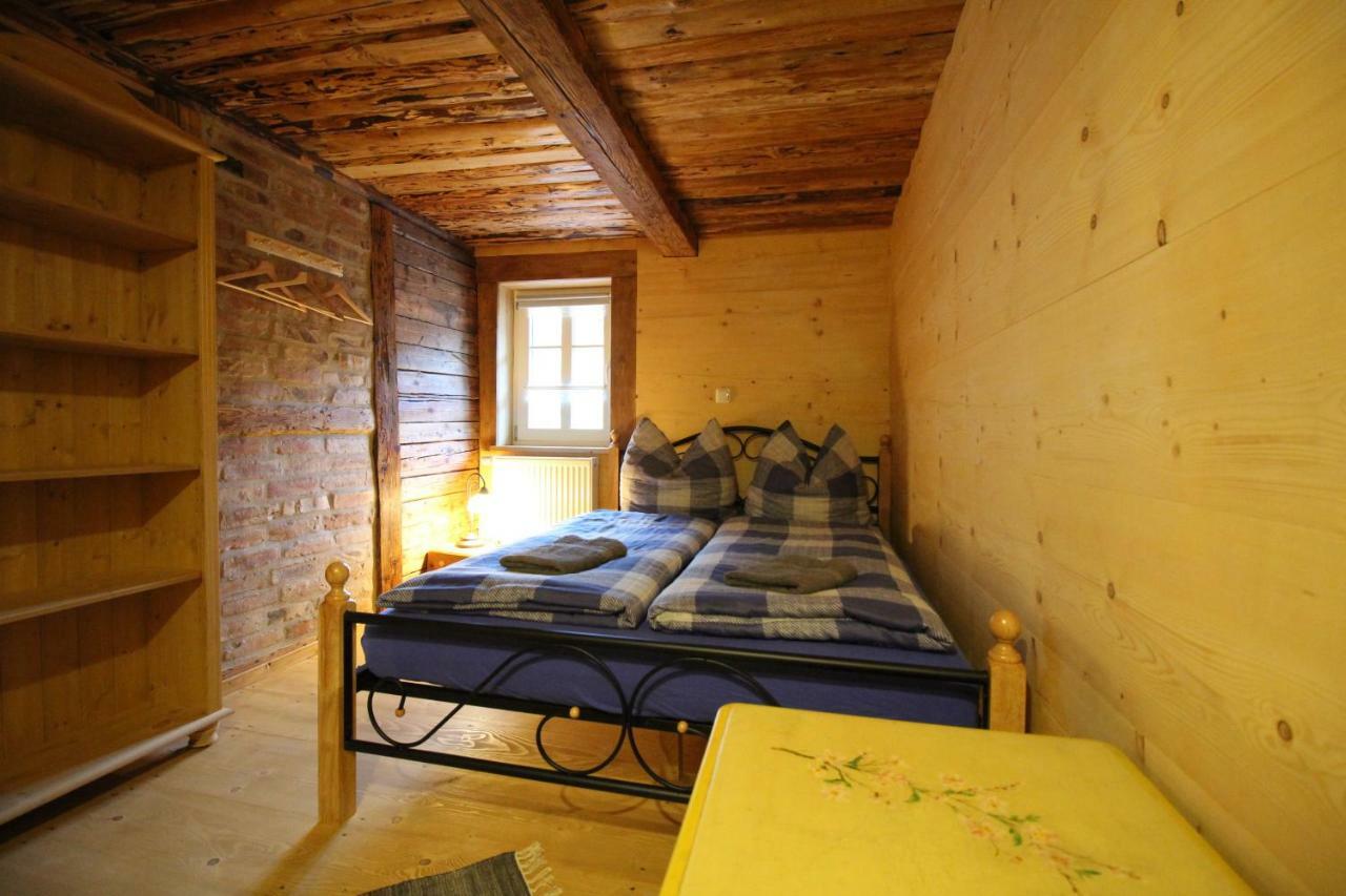 Ferienhaus Anno Dazumal, Wie Zu Opa'S Zeiten Klingenthal Eksteriør billede